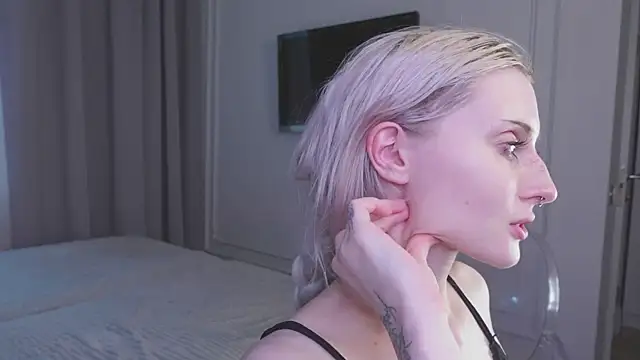 oh  lily online show from July 3, 3:23 am