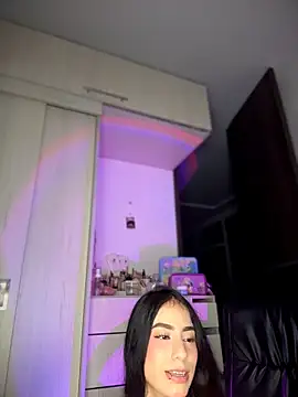  Alejandra 02 online show from March 28, 8:36 am