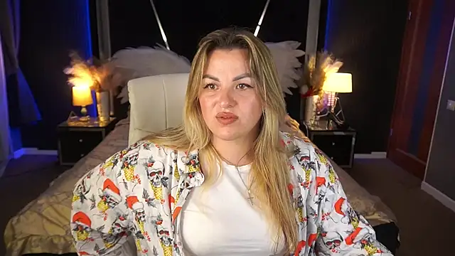 AlissyaGrayy online show from July 29, 7:14 pm