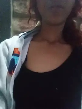 Staceee online show from August 3, 4:23 pm