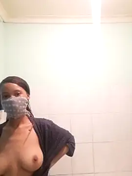 Staceee online show from March 19, 5:50 pm