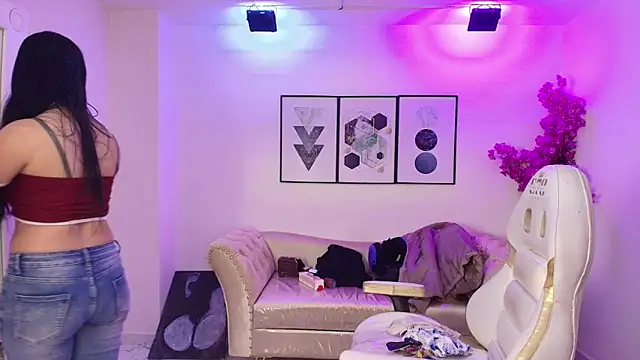Kitty  meow online show from June 12, 12:24 pm