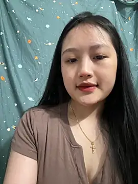   Bonie   online show from March 18, 7:08 pm