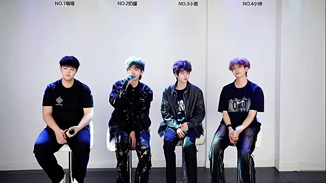 handsomeboy-002 online show from March 18, 11:37 am