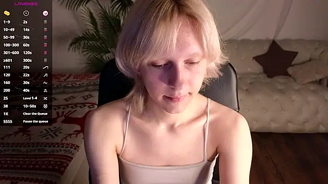 holyedward online show from July 19, 12:29 pm