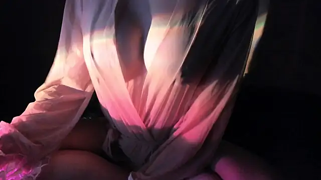 Sara Jayson online show from April 21, 5:20 pm