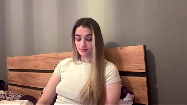 LillianLeroy online show from March 24, 10:42 am