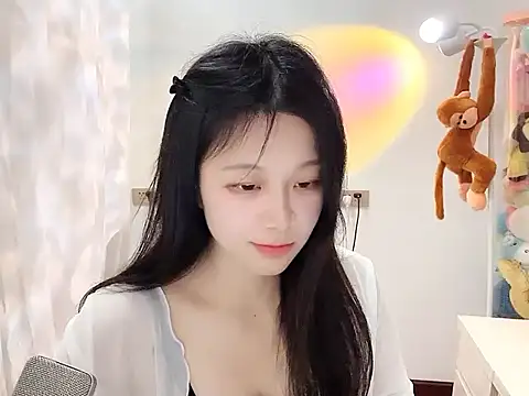 QQ-7890 online show from March 28, 12:04 pm