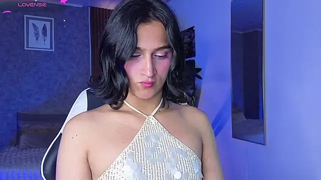 Zoee Kiss  online show from July 10, 7:42 am
