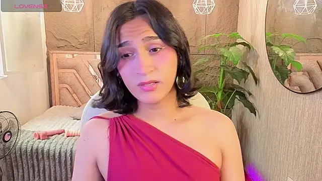 Zoee Kiss  online show from July 22, 8:43 pm