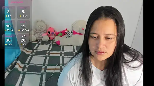Atenea 19  online show from June 23, 9:35 pm