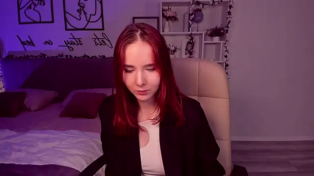 MarilynFire online show from May 31, 6:42 pm