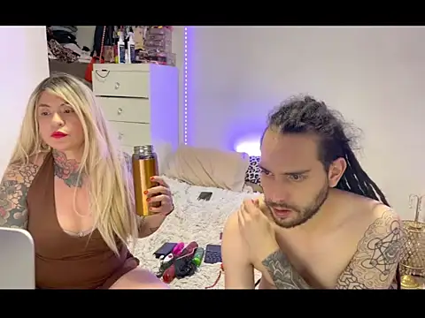 DreadObsessionxX online show from May 18, 5:35 am