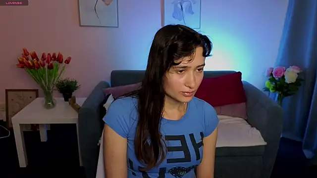 TansliaGlow online show from March 19, 4:11 pm