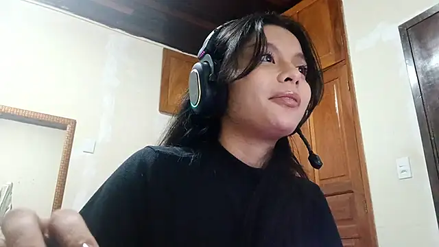 SherronAlicea online show from March 21, 6:35 pm