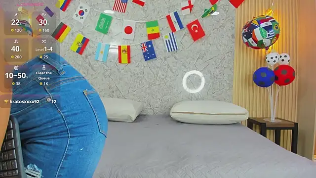 linda cooper  online show from June 20, 11:25 am