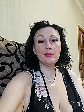 HelgaDennis online show from July 2, 3:34 am