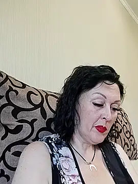 HelgaDennis online show from June 27, 12:22 pm