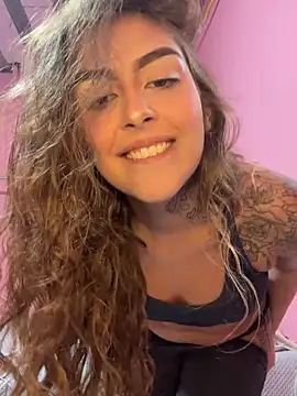 miiabellovic online show from May 12, 9:32 pm