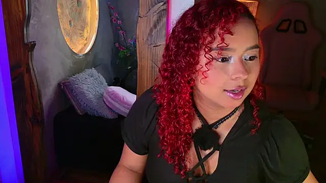 lara curly online show from July 22, 10:05 am