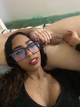 Midnightcatt online show from April 20, 1:30 am