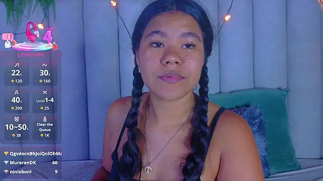 AhslyEvans   online show from July 23, 1:58 am