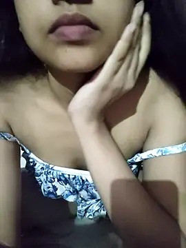 ALIZA FENDY online show from July 26, 8:05 pm