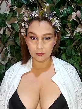 Maddy Hot online show from April 20, 9:12 am