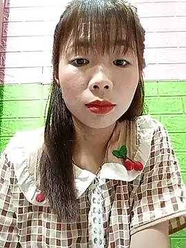 AmyLinee01 online show from July 12, 3:35 pm