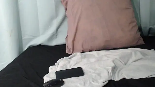 Lucia-boobs online show from August 5, 5:19 pm