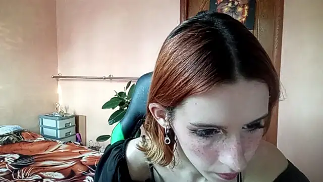 SirenFrost online show from June 23, 3:54 pm