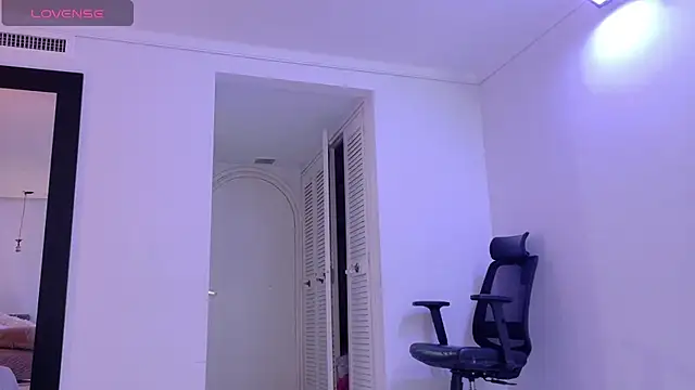 Sasha Sin online show from July 14, 11:48 am