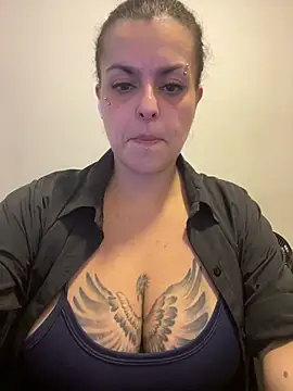 MiaHotboobs online show from July 8, 4:03 am