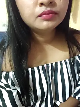 Tridha 2 online show from May 12, 7:20 pm