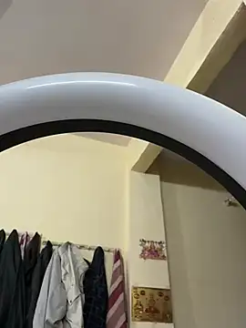 sassy mahi online show from April 17, 3:47 pm