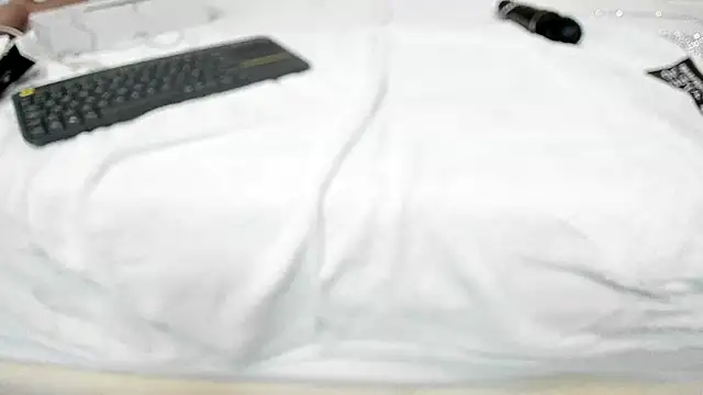 zara lopez online show from September 19, 12:04 pm