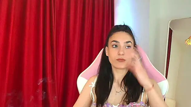 SlimTemptation online show from May 7, 4:06 am