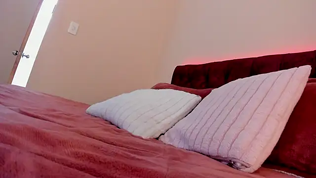 Marilyn rosse   online show from March 31, 3:12 pm