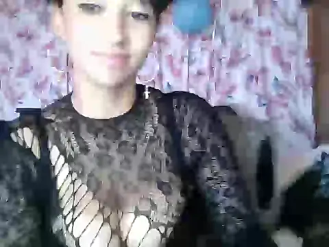 SusanCortez  online show from April 30, 8:36 pm