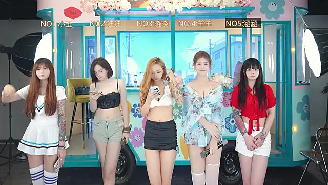 MSN102 online show from March 26, 4:31 pm