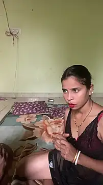 hornysofiya online show from April 17, 1:19 am