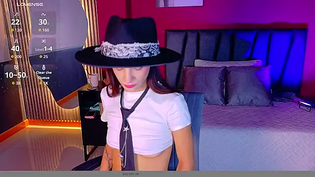 Charlott  18 online show from May 15, 1:47 pm