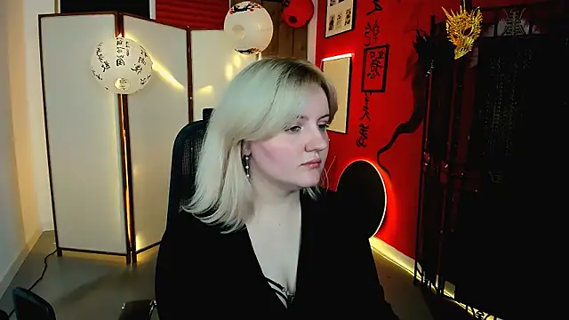 KathyBriggs online show from May 9, 5:31 am