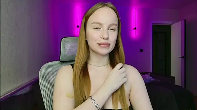 BunnyShinex online show from June 17, 3:24 pm