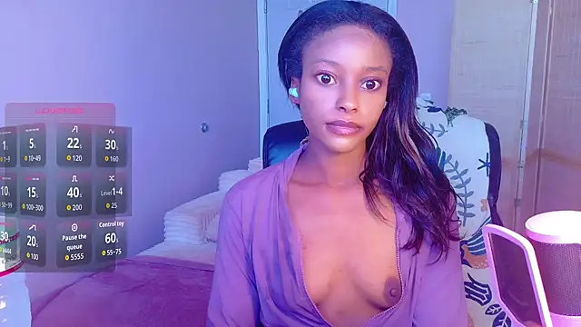 Amber Fae online show from May 1, 11:19 pm