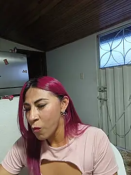 tatianabelli online show from July 18, 11:07 pm
