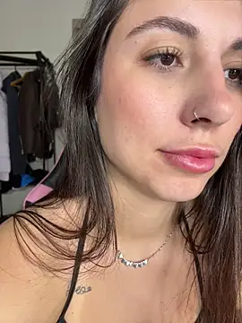 Carolzinhalux69 online show from July 8, 11:51 pm