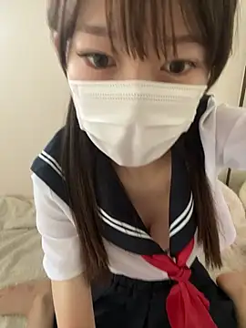 yuki2210 online show from May 2, 10:24 pm