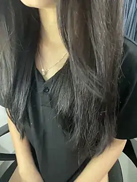 Annie nii online show from April 26, 12:08 am