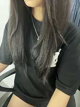 Annie nii online show from April 25, 8:28 am